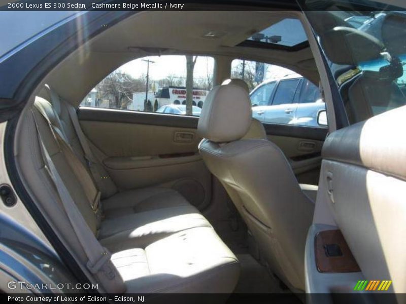 Cashmere Beige Metallic / Ivory 2000 Lexus ES 300 Sedan