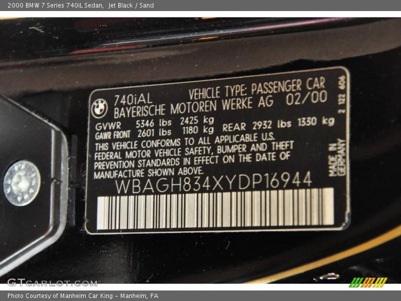 Jet Black / Sand 2000 BMW 7 Series 740iL Sedan