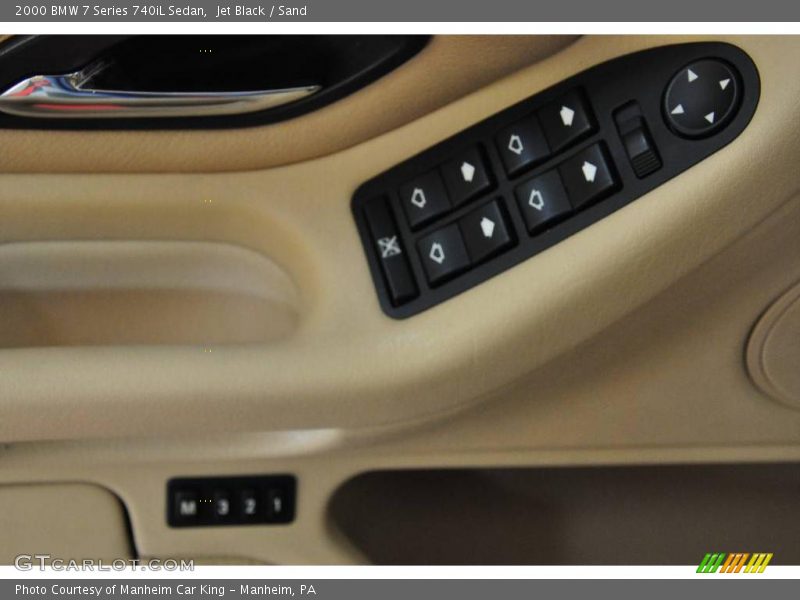 Jet Black / Sand 2000 BMW 7 Series 740iL Sedan