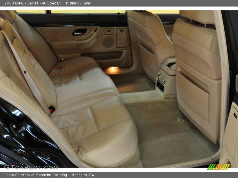 Jet Black / Sand 2000 BMW 7 Series 740iL Sedan