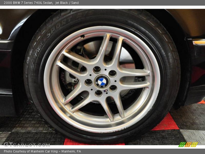 Jet Black / Sand 2000 BMW 7 Series 740iL Sedan