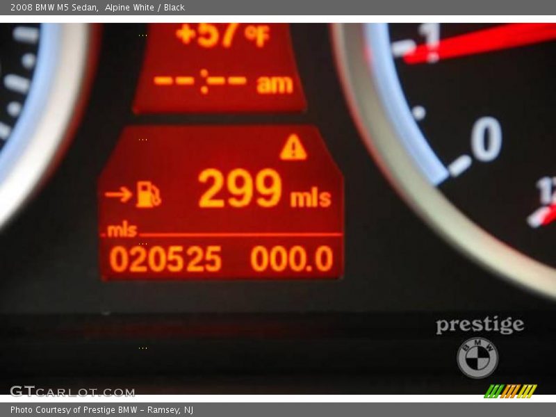 Alpine White / Black 2008 BMW M5 Sedan