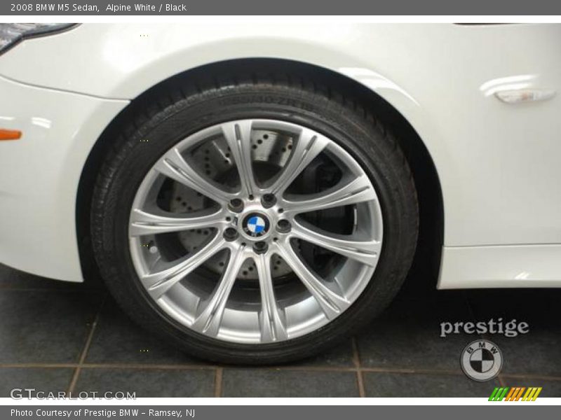 Alpine White / Black 2008 BMW M5 Sedan