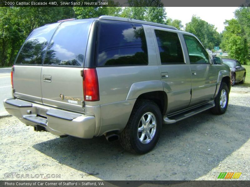 Silver Sand / Neutral Shale 2000 Cadillac Escalade 4WD