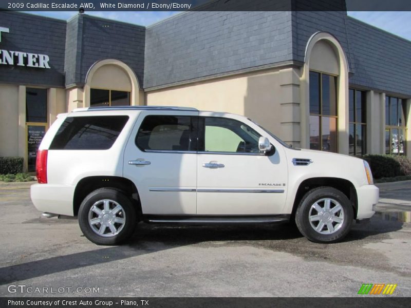 White Diamond / Ebony/Ebony 2009 Cadillac Escalade AWD