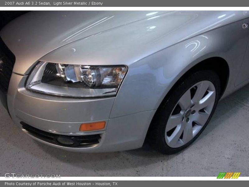 Light Silver Metallic / Ebony 2007 Audi A6 3.2 Sedan