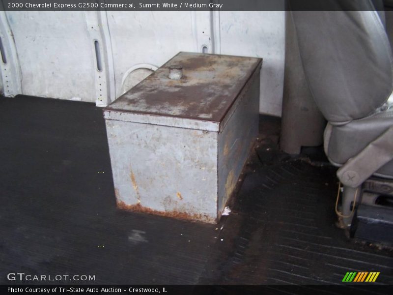 Summit White / Medium Gray 2000 Chevrolet Express G2500 Commercial
