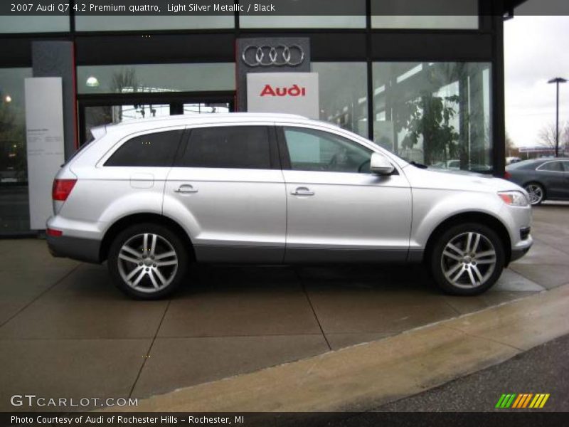 Light Silver Metallic / Black 2007 Audi Q7 4.2 Premium quattro