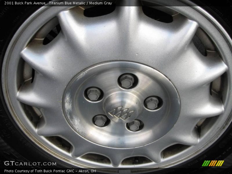 Titanium Blue Metallic / Medium Gray 2001 Buick Park Avenue