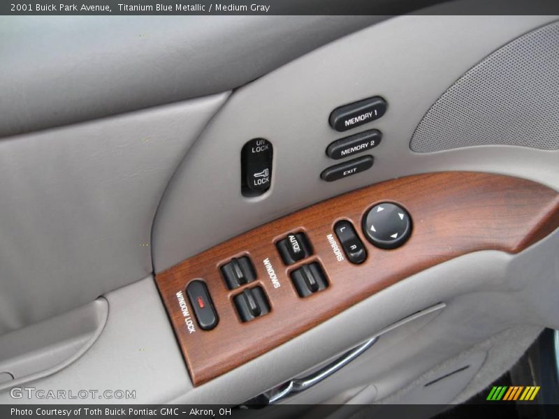 Titanium Blue Metallic / Medium Gray 2001 Buick Park Avenue