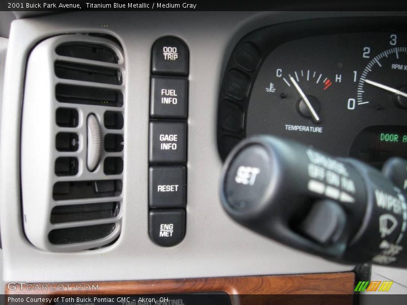 Titanium Blue Metallic / Medium Gray 2001 Buick Park Avenue