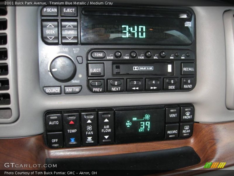 Titanium Blue Metallic / Medium Gray 2001 Buick Park Avenue