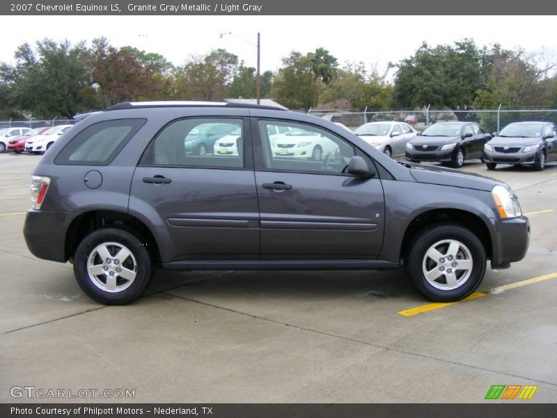 Granite Gray Metallic / Light Gray 2007 Chevrolet Equinox LS