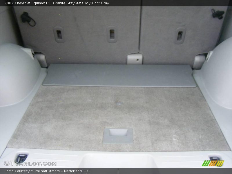 Granite Gray Metallic / Light Gray 2007 Chevrolet Equinox LS