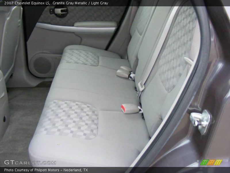 Granite Gray Metallic / Light Gray 2007 Chevrolet Equinox LS