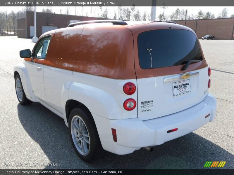 Sunburst Orange II Metallic / Gray 2007 Chevrolet HHR LS Panel