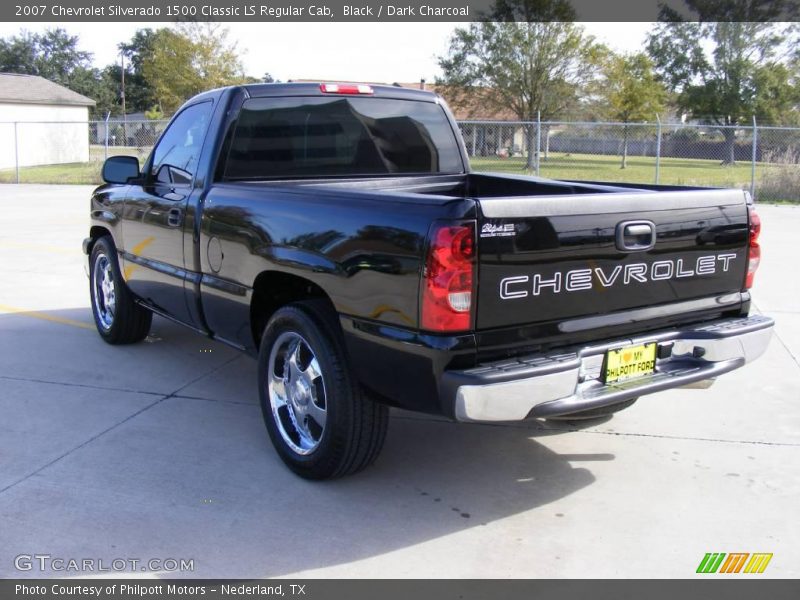 Black / Dark Charcoal 2007 Chevrolet Silverado 1500 Classic LS Regular Cab