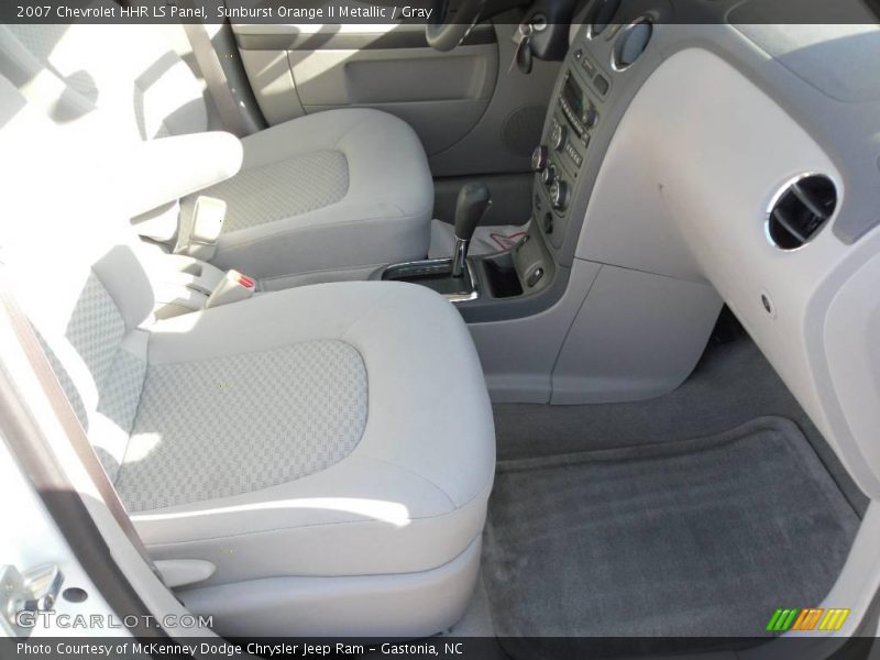 Sunburst Orange II Metallic / Gray 2007 Chevrolet HHR LS Panel