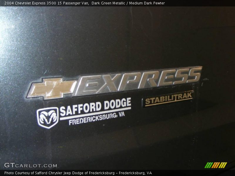 Dark Green Metallic / Medium Dark Pewter 2004 Chevrolet Express 3500 15 Passenger Van