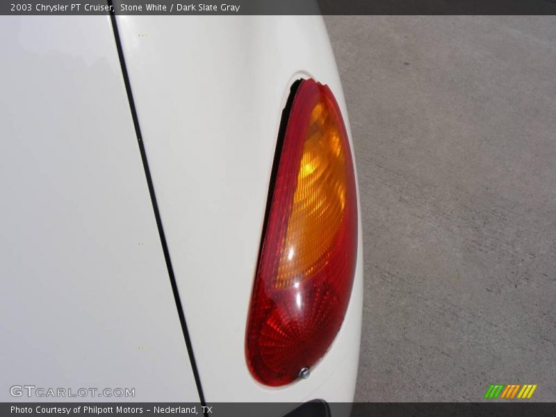 Stone White / Dark Slate Gray 2003 Chrysler PT Cruiser
