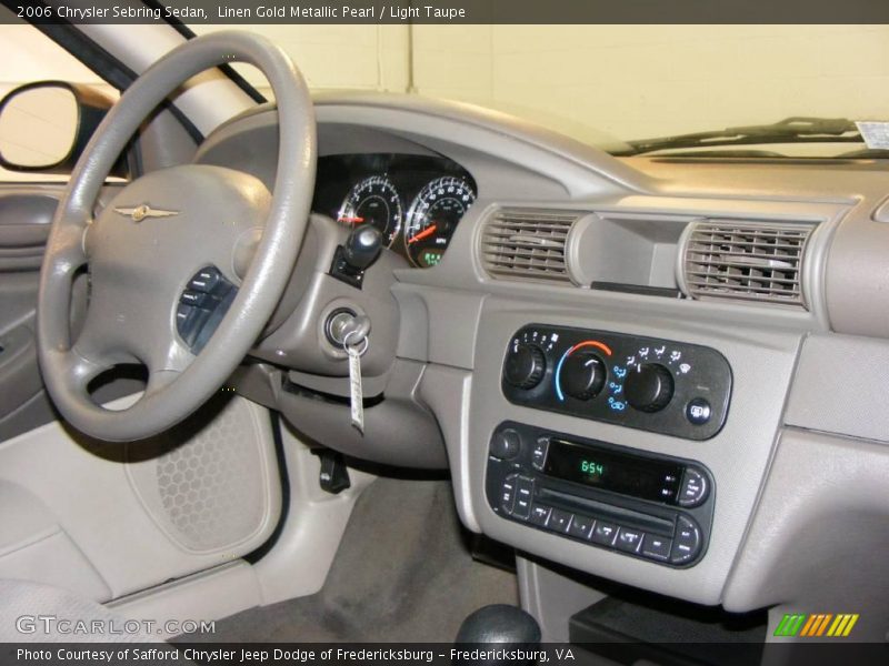 Linen Gold Metallic Pearl / Light Taupe 2006 Chrysler Sebring Sedan
