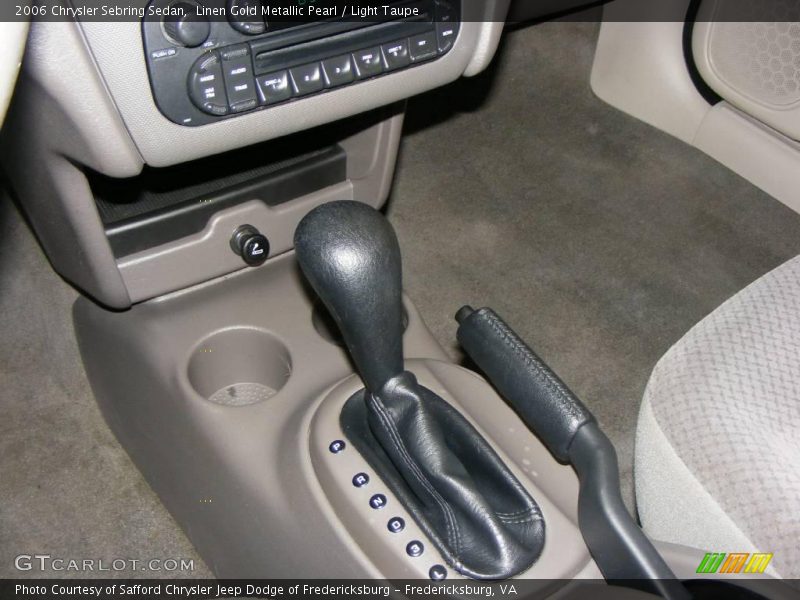 Linen Gold Metallic Pearl / Light Taupe 2006 Chrysler Sebring Sedan