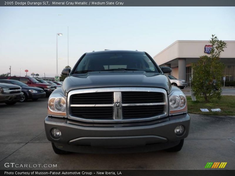 Mineral Gray Metallic / Medium Slate Gray 2005 Dodge Durango SLT