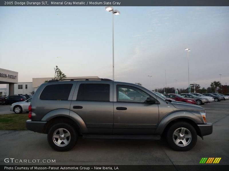 Mineral Gray Metallic / Medium Slate Gray 2005 Dodge Durango SLT