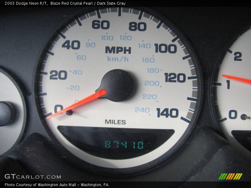 Blaze Red Crystal Pearl / Dark Slate Gray 2003 Dodge Neon R/T
