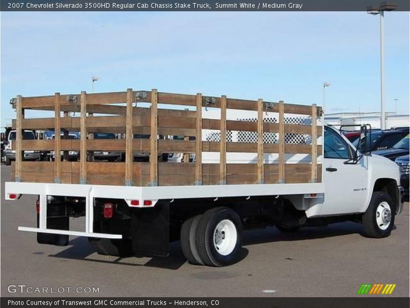 Summit White / Medium Gray 2007 Chevrolet Silverado 3500HD Regular Cab Chassis Stake Truck