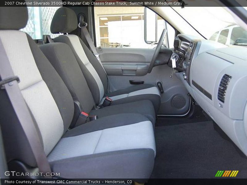 Summit White / Medium Gray 2007 Chevrolet Silverado 3500HD Regular Cab Chassis Stake Truck