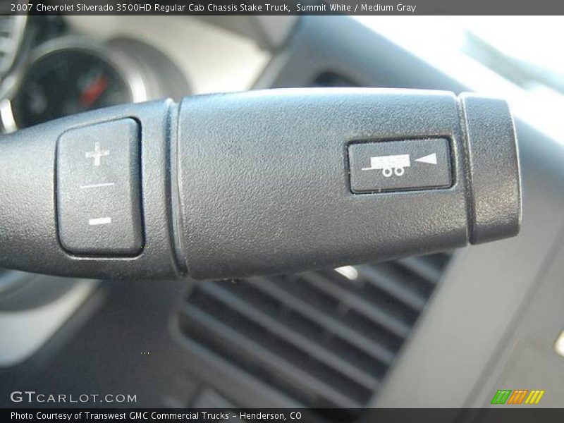 Summit White / Medium Gray 2007 Chevrolet Silverado 3500HD Regular Cab Chassis Stake Truck