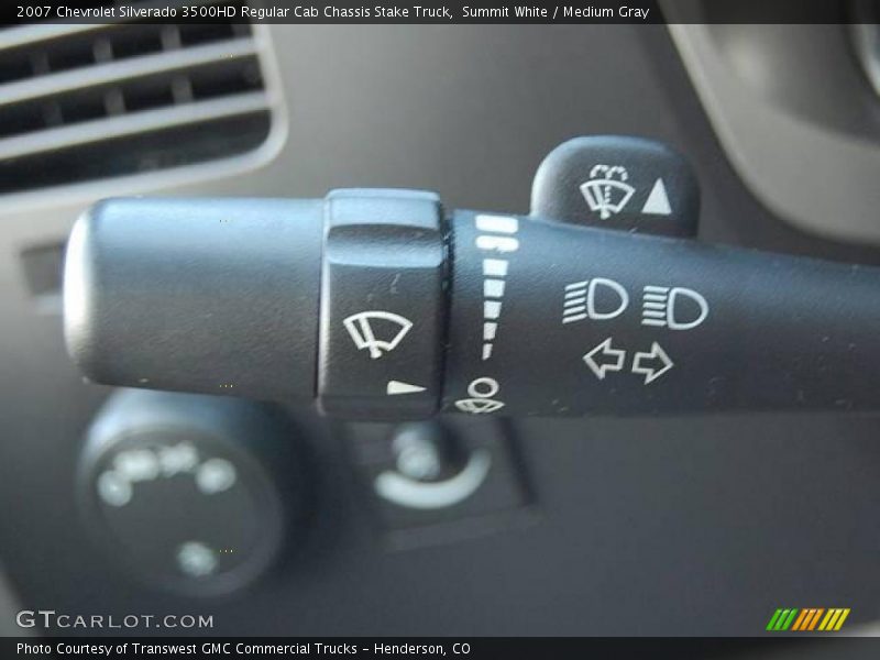 Summit White / Medium Gray 2007 Chevrolet Silverado 3500HD Regular Cab Chassis Stake Truck
