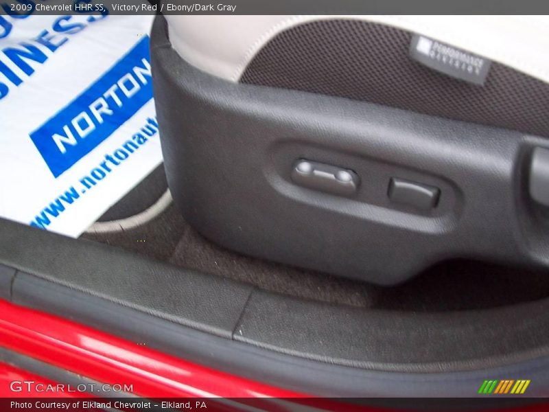 Victory Red / Ebony/Dark Gray 2009 Chevrolet HHR SS