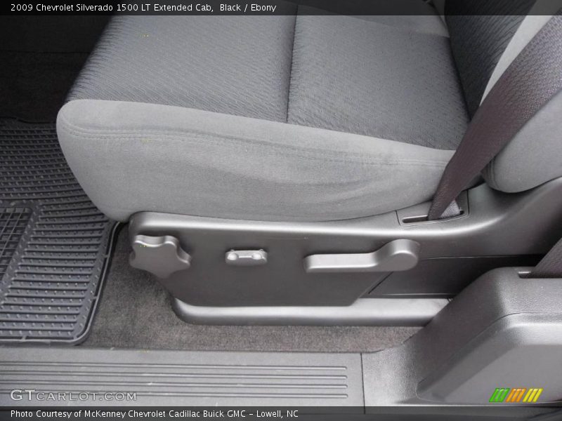 Black / Ebony 2009 Chevrolet Silverado 1500 LT Extended Cab