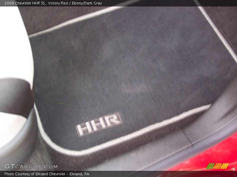 Victory Red / Ebony/Dark Gray 2009 Chevrolet HHR SS