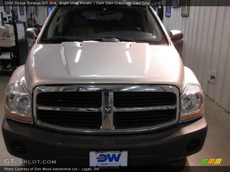 Bright Silver Metallic / Dark Slate Gray/Light Slate Gray 2006 Dodge Durango SXT 4x4