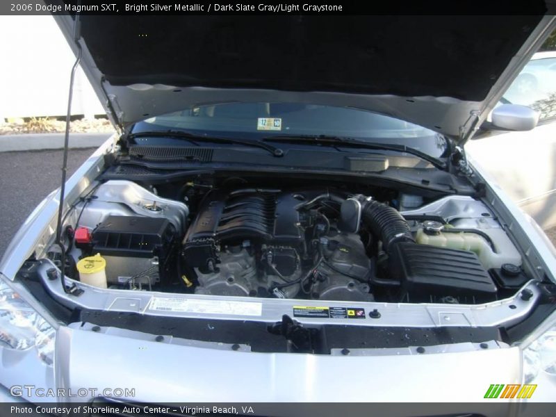 Bright Silver Metallic / Dark Slate Gray/Light Graystone 2006 Dodge Magnum SXT