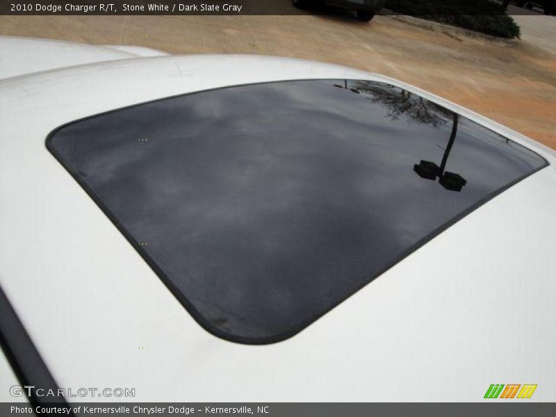 Stone White / Dark Slate Gray 2010 Dodge Charger R/T