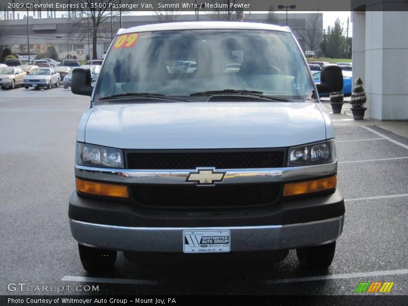 Summit White / Medium Pewter 2009 Chevrolet Express LT 3500 Passenger Van