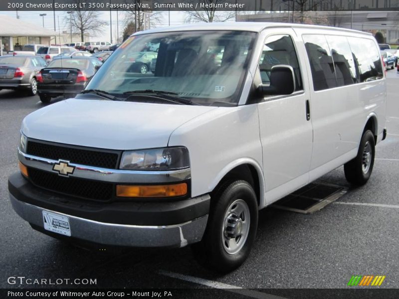 Summit White / Medium Pewter 2009 Chevrolet Express LT 3500 Passenger Van