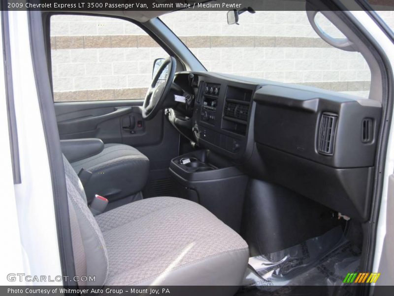 Summit White / Medium Pewter 2009 Chevrolet Express LT 3500 Passenger Van