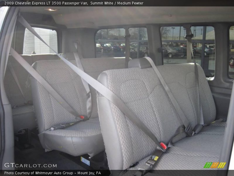 Summit White / Medium Pewter 2009 Chevrolet Express LT 3500 Passenger Van