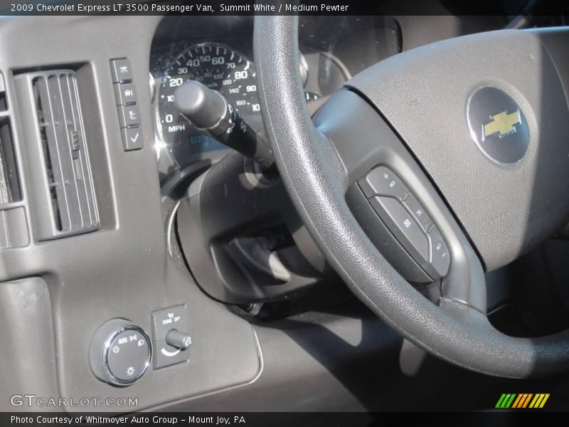 Summit White / Medium Pewter 2009 Chevrolet Express LT 3500 Passenger Van