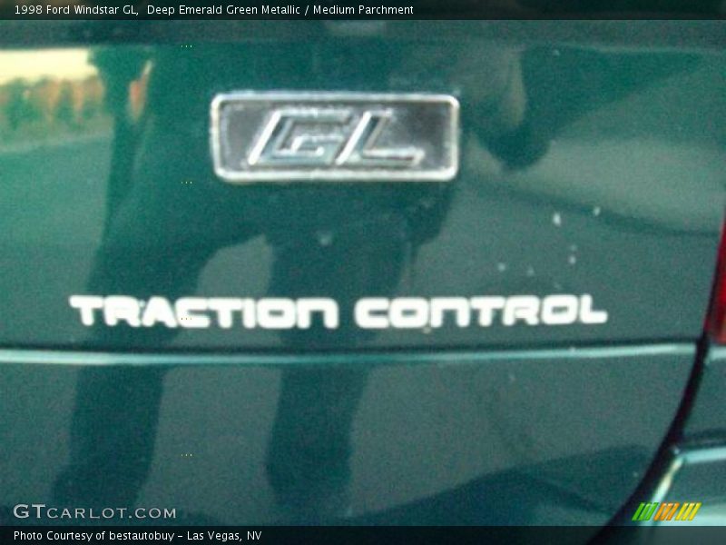 Deep Emerald Green Metallic / Medium Parchment 1998 Ford Windstar GL