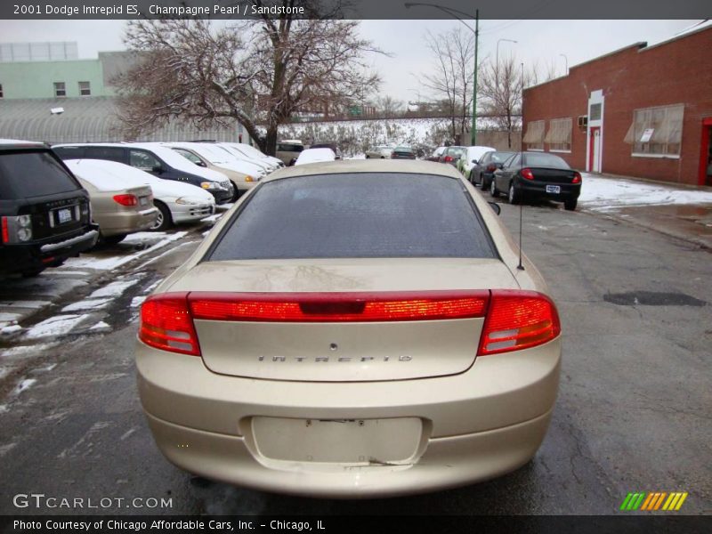 Champagne Pearl / Sandstone 2001 Dodge Intrepid ES