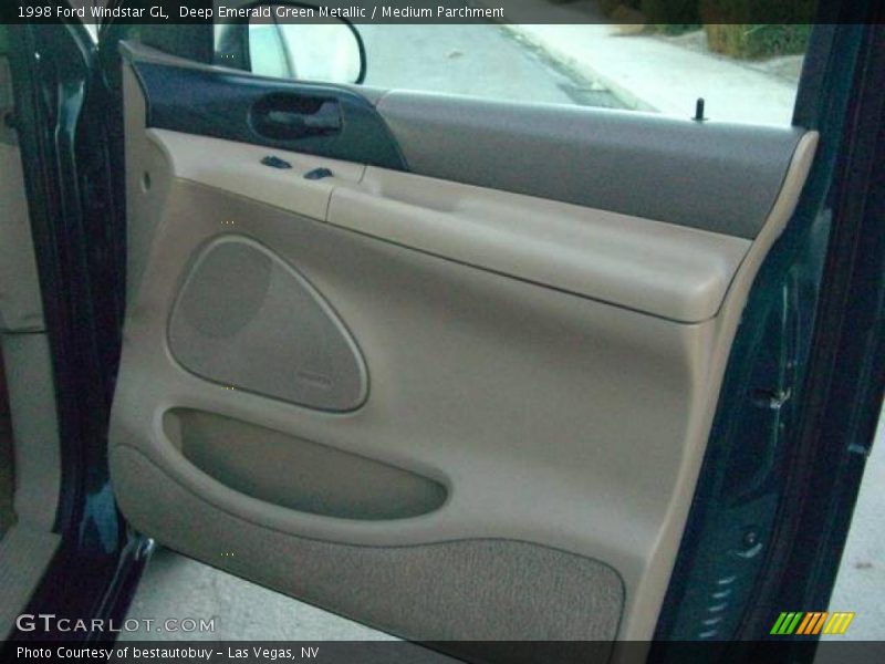 Deep Emerald Green Metallic / Medium Parchment 1998 Ford Windstar GL