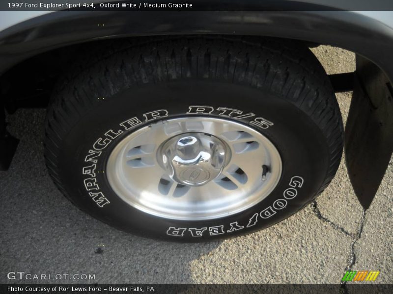 Oxford White / Medium Graphite 1997 Ford Explorer Sport 4x4