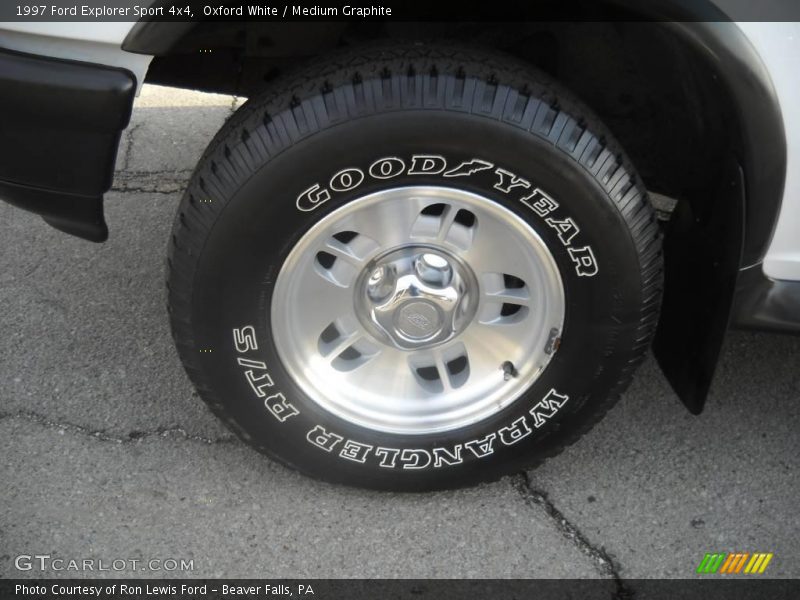 Oxford White / Medium Graphite 1997 Ford Explorer Sport 4x4