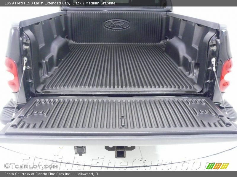 Black / Medium Graphite 1999 Ford F150 Lariat Extended Cab